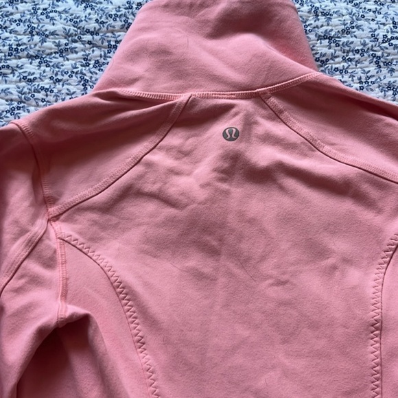 Lululemon Jacket - Picture 4 of 5